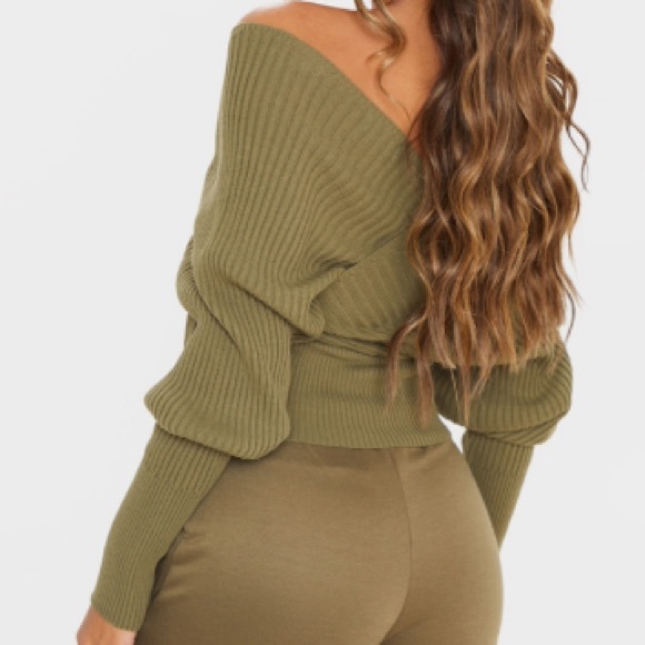 PrettyLittleThing - Khaki Wrap Off the Shoulder Sweater (M) - Picture 2 of 4